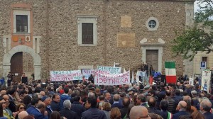 Parco Nebrodi: oltre mille persone e 50 sindaci in corteo